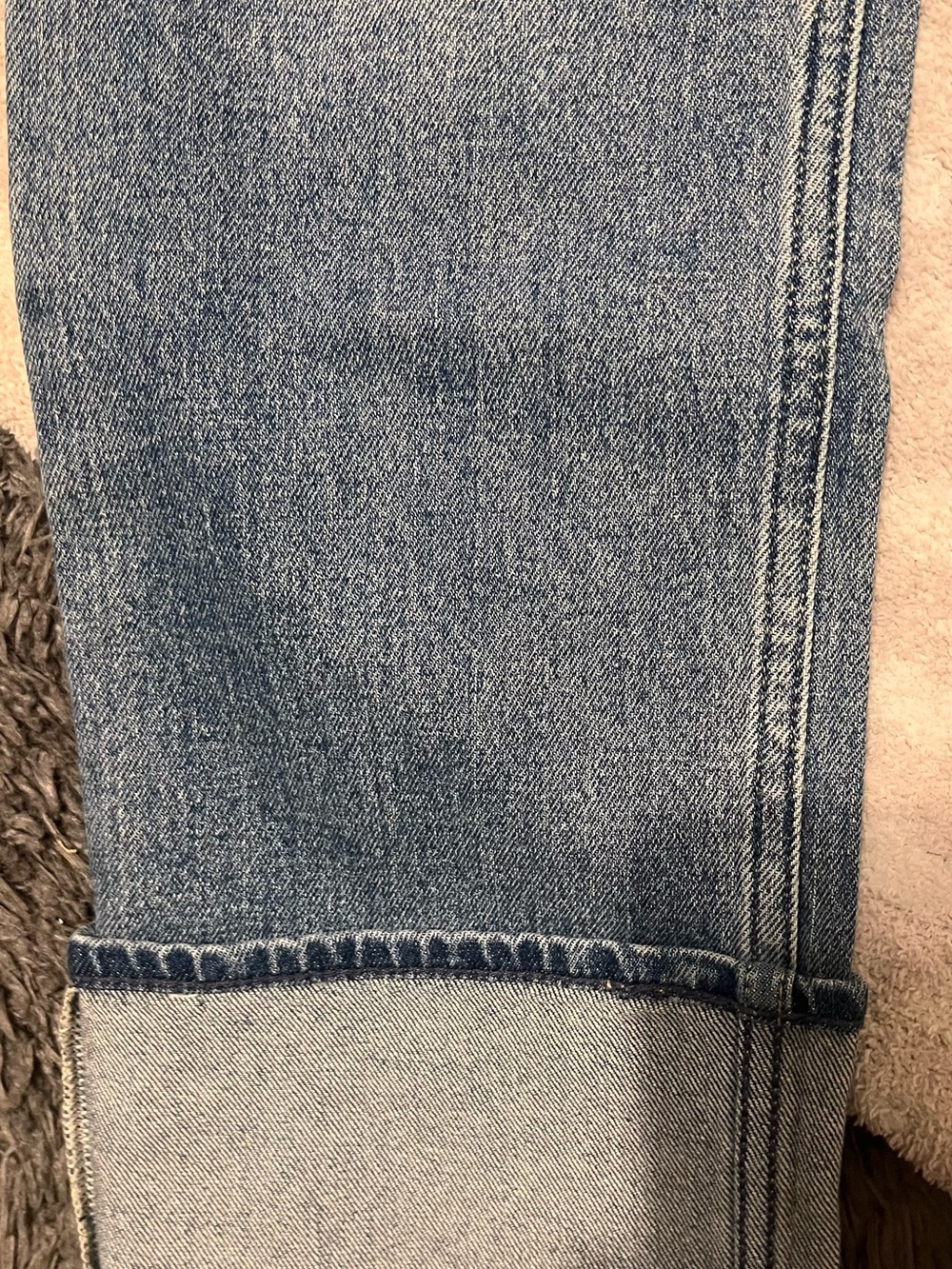 GAP Women's 90’s Straight High Rise Cuffed Jeans - Light/Medium Blue Wash 26/2 R - Picture 3 of 5